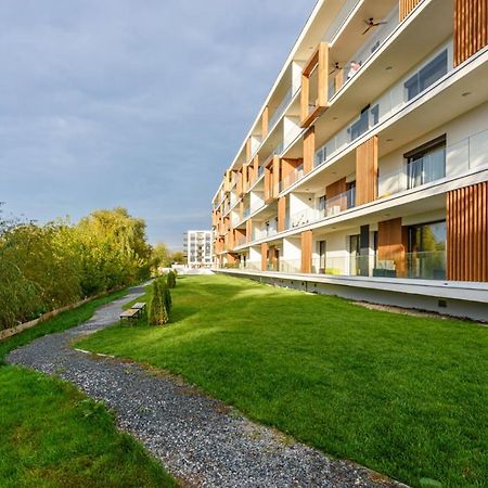 Il Lago - Turquoise - Cozy Luxurious Smart Home By The Lake Voluntari Eksteriør bilde