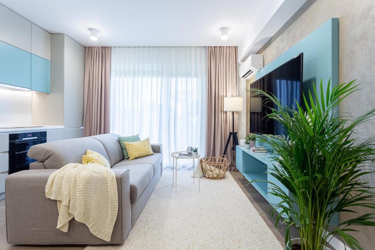 Il Lago - Turquoise - Cozy Luxurious Smart Home By The Lake Voluntari Eksteriør bilde