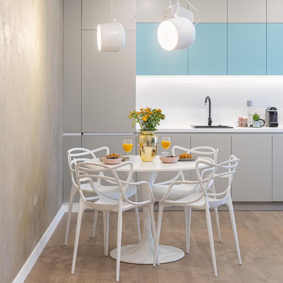 Il Lago - Turquoise - Cozy Luxurious Smart Home By The Lake Voluntari Eksteriør bilde